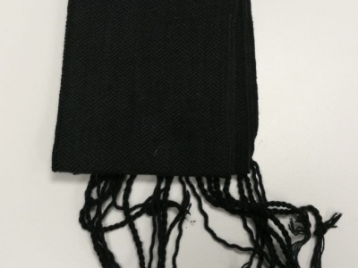 Haurrentzako gerriko beltza